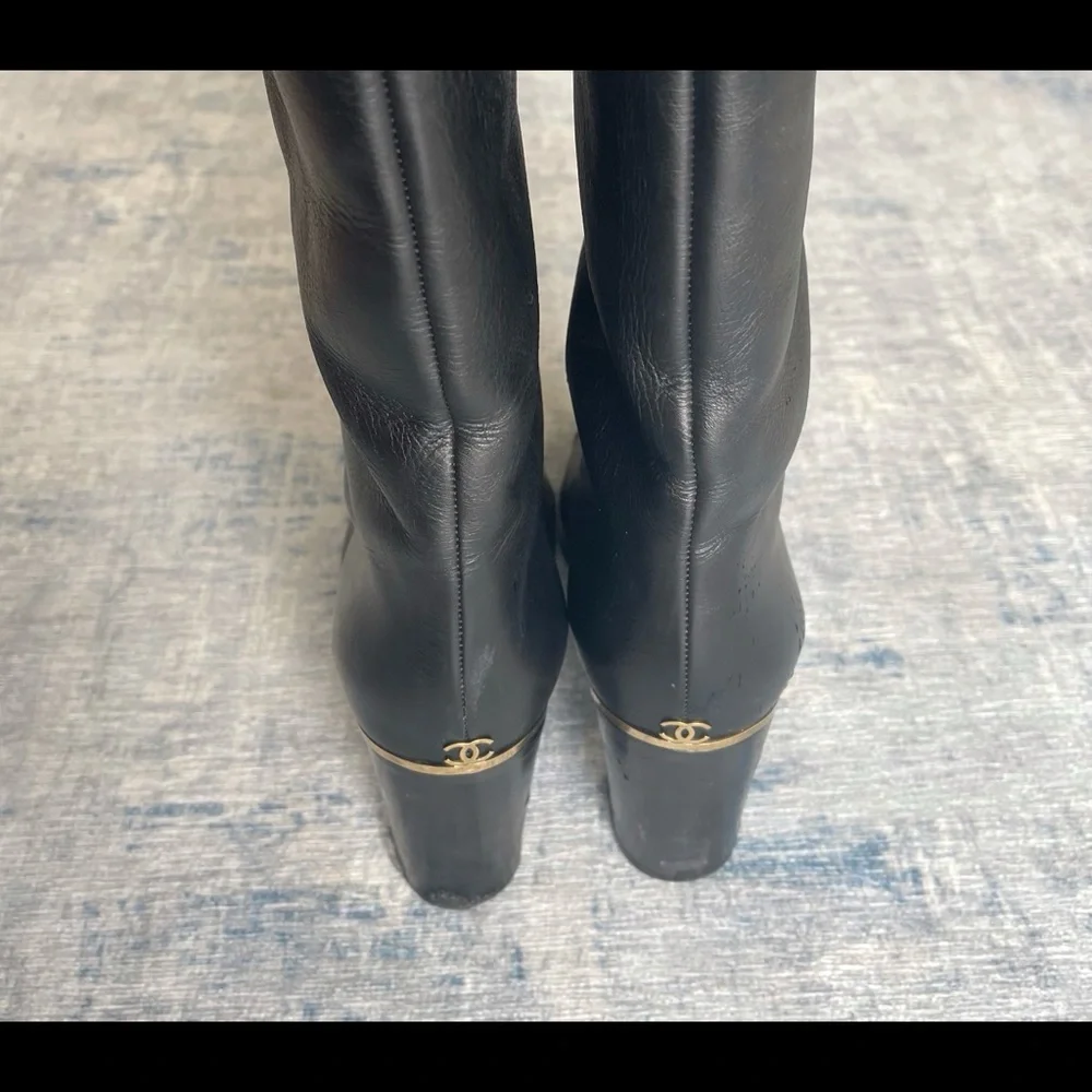 Chanel Riding Boot 40 - Picture 2 of 9